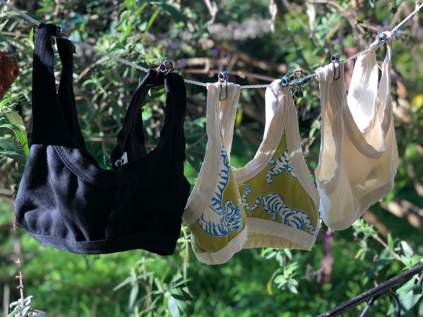 Customer photo review of Original Crop Top Black