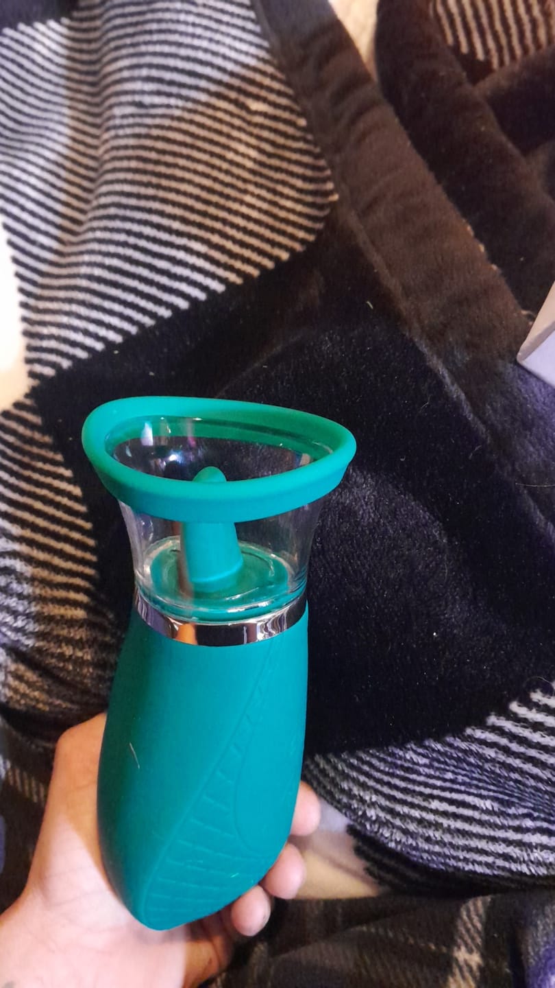 Customer photo review of SCIONESS Sucking and Licking Clitoral Stimulator