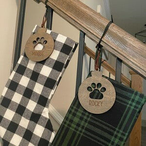 Customer photo review of Personalized Wood and Leather Paw Print Ornament
