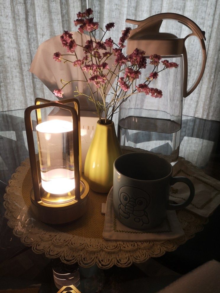 Customer photo review of Lantern Table Lamp