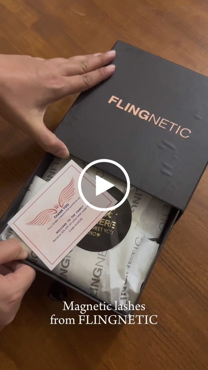 Customer video review of FLINGNETIC MAGNETIC EYE LINER & LASHES KIT (12 Magnets - NEW EDITION)