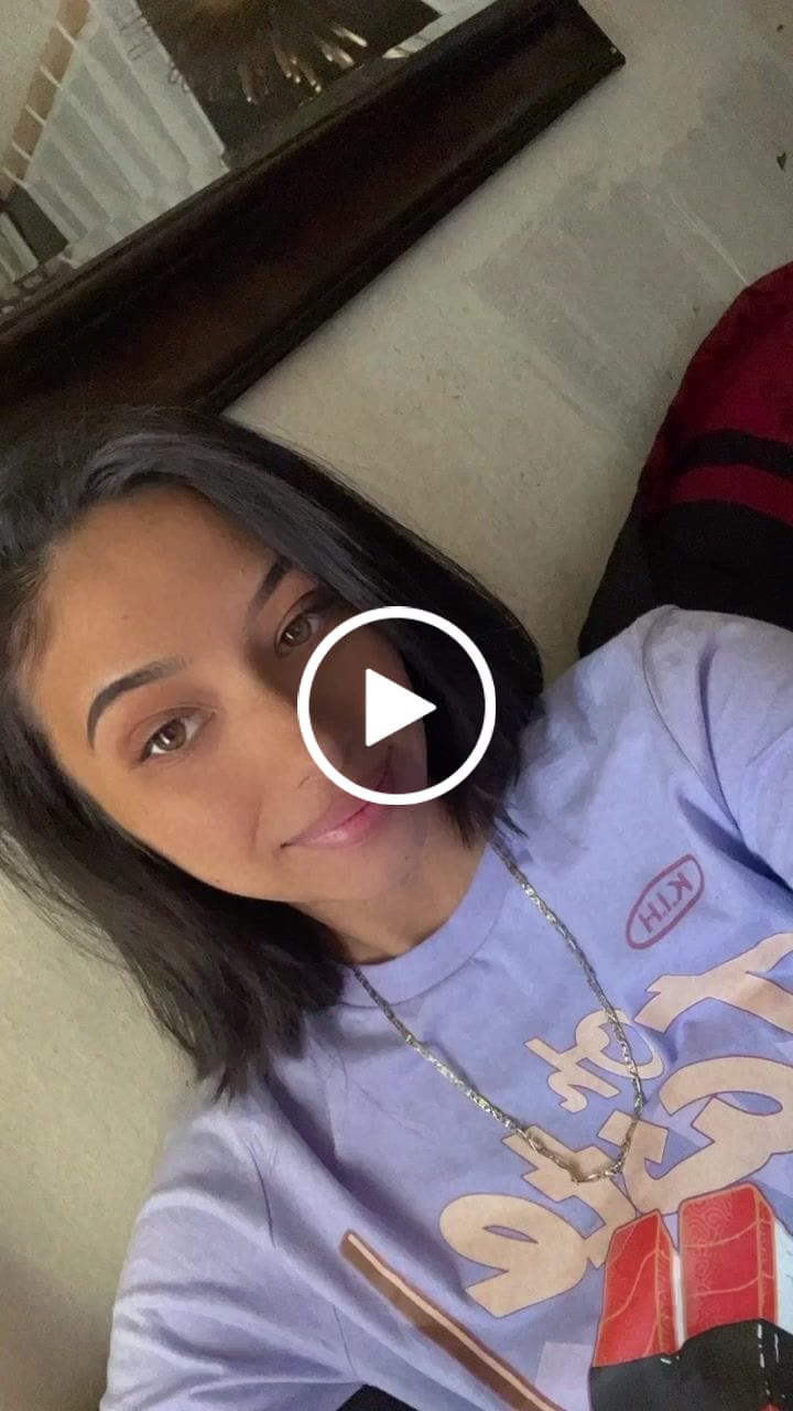 Customer video review of Oh Taste & See - Comfort Graphic Tee