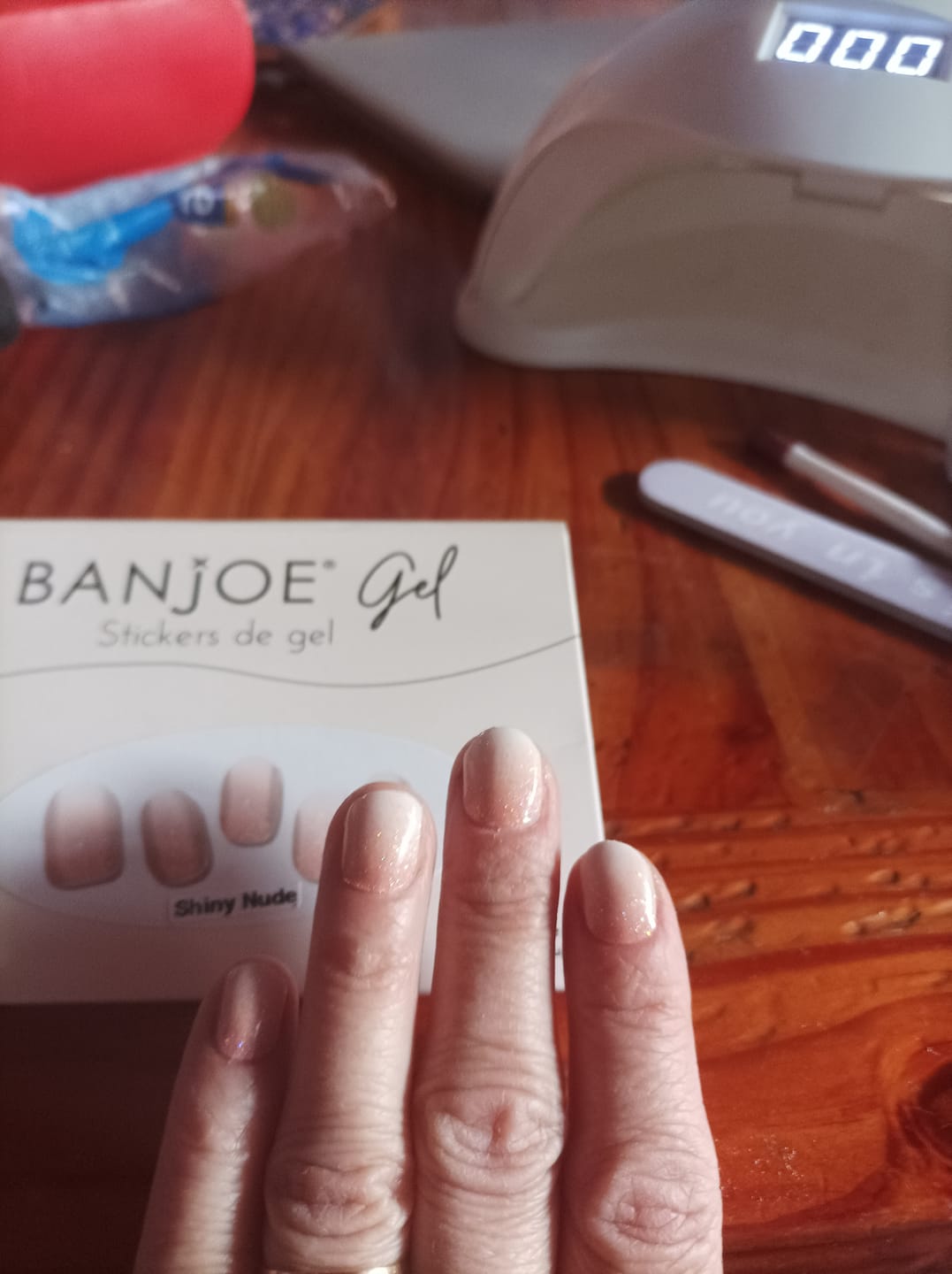 Customer photo review of Blanco Snow | Stickers de Esmalte