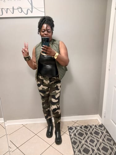 Customer photo review of Rowan Quilted Padded Vest up to 2XL (Olive)