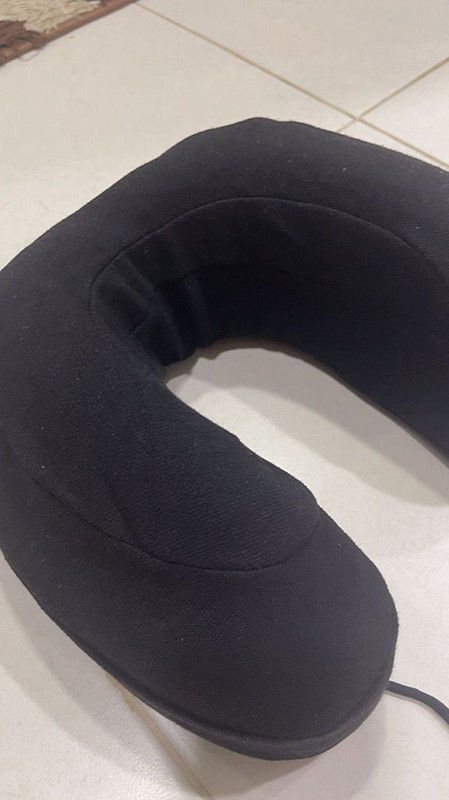 Customer photo review of Smart Neck Latex Pillow - Large
