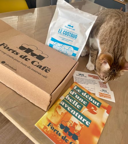 Customer photo review of Ton café