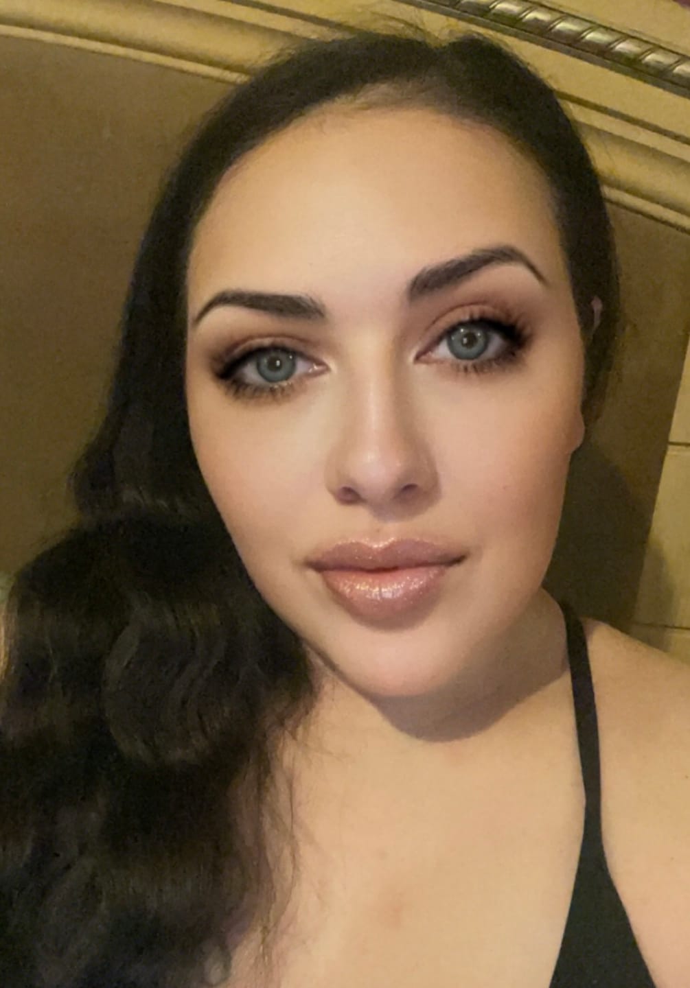 Customer photo review of Himalaya Blue Prescription Colored Contact Lenses