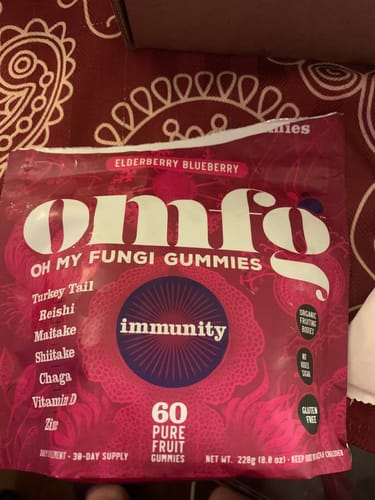 Customer photo review of Elderberry Blueberry Immunity Gummies