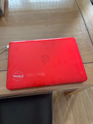 Customer photo review of Crystal Clear Hard Case For Apple Macbook