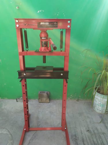 Customer photo review of Prensa Hidraulica Gato Hidraulico Industrial 12 Ton Acero