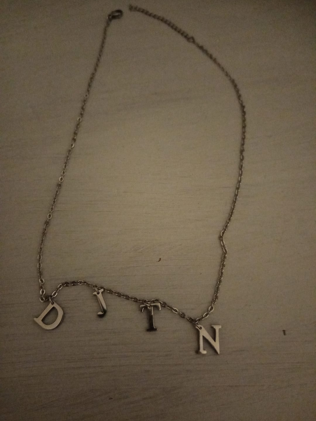 Customer photo review of Collier Personnalisable Initiales
