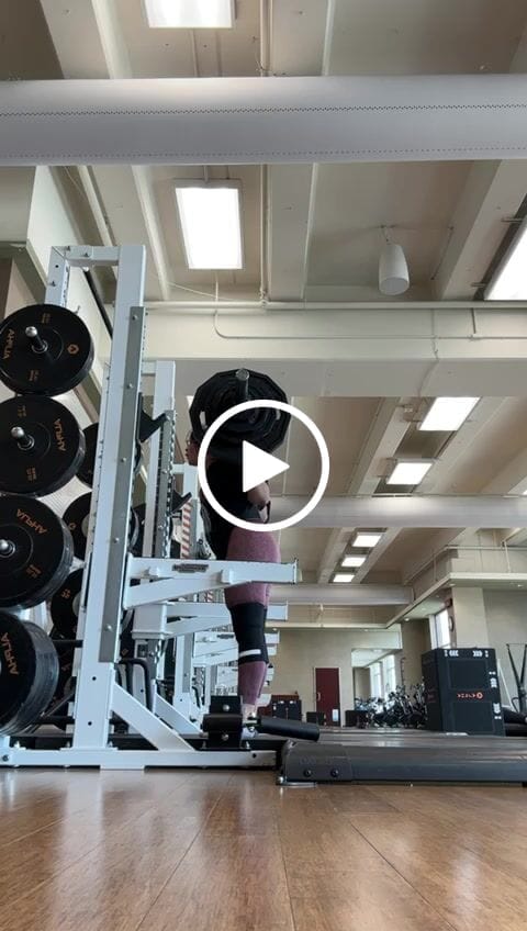 Customer video review of 7mm Inferno PRO Knee Sleeves - EXTRA STIFF NEOPRENE, Black - IPF Approved
