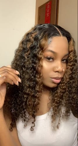 Customer photo review of Luvwin 5x5 Side Part Water Wave Brown Highlights Pre-Cut Transparent Closure Wig