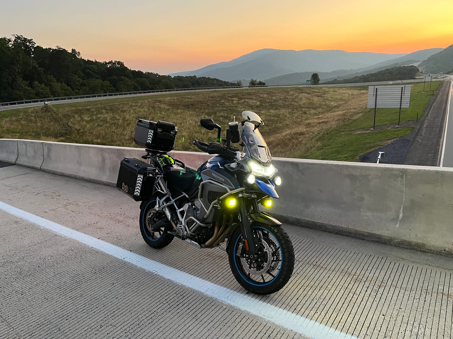 Customer photo review of CANsmart™ Controller GEN II - Triumph Tiger 1200 and 900 Series