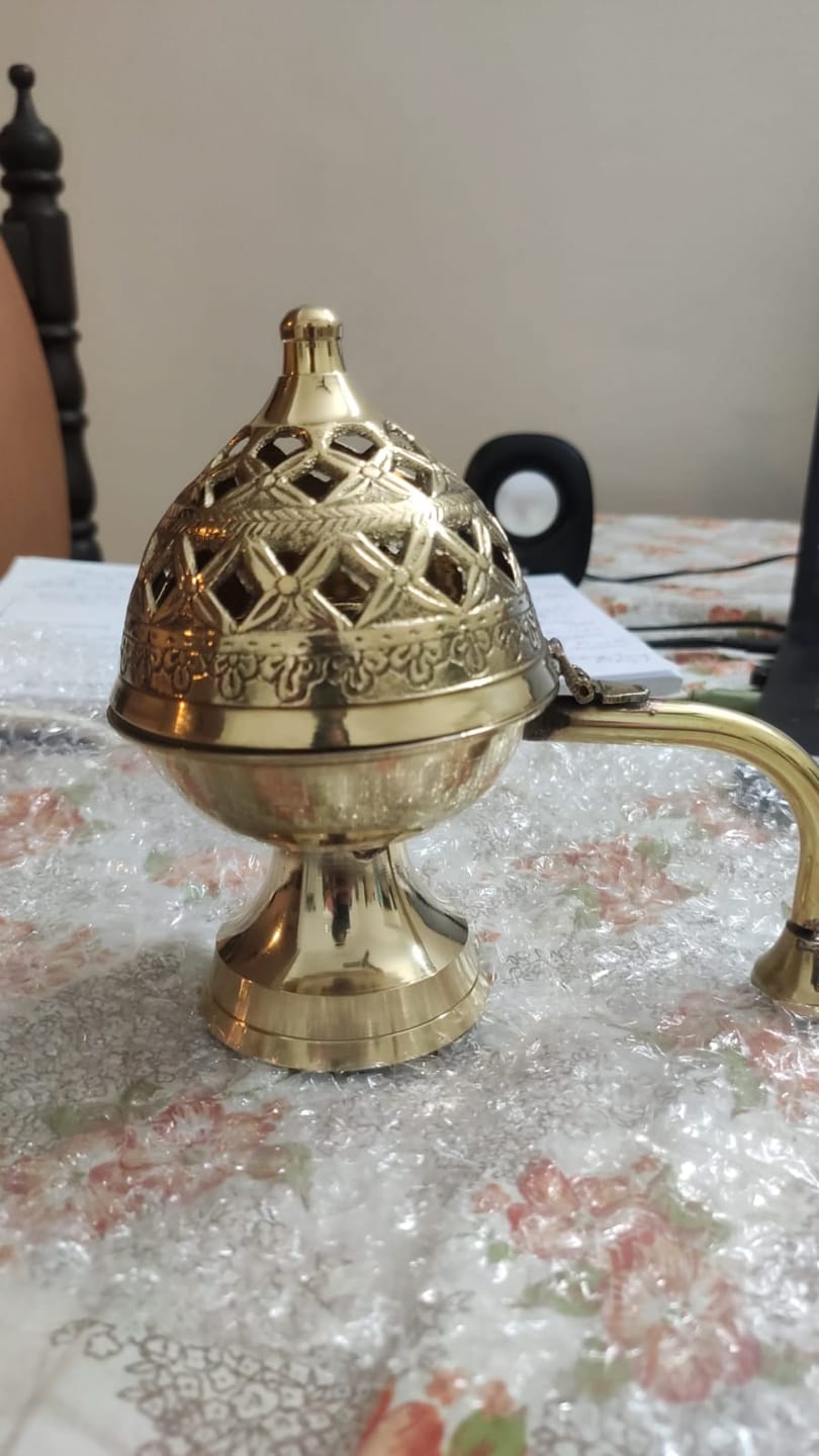 Customer photo review of Golden Handcrafted Home Purifying Brass Loban Dan, Dhuni (6 Inches)