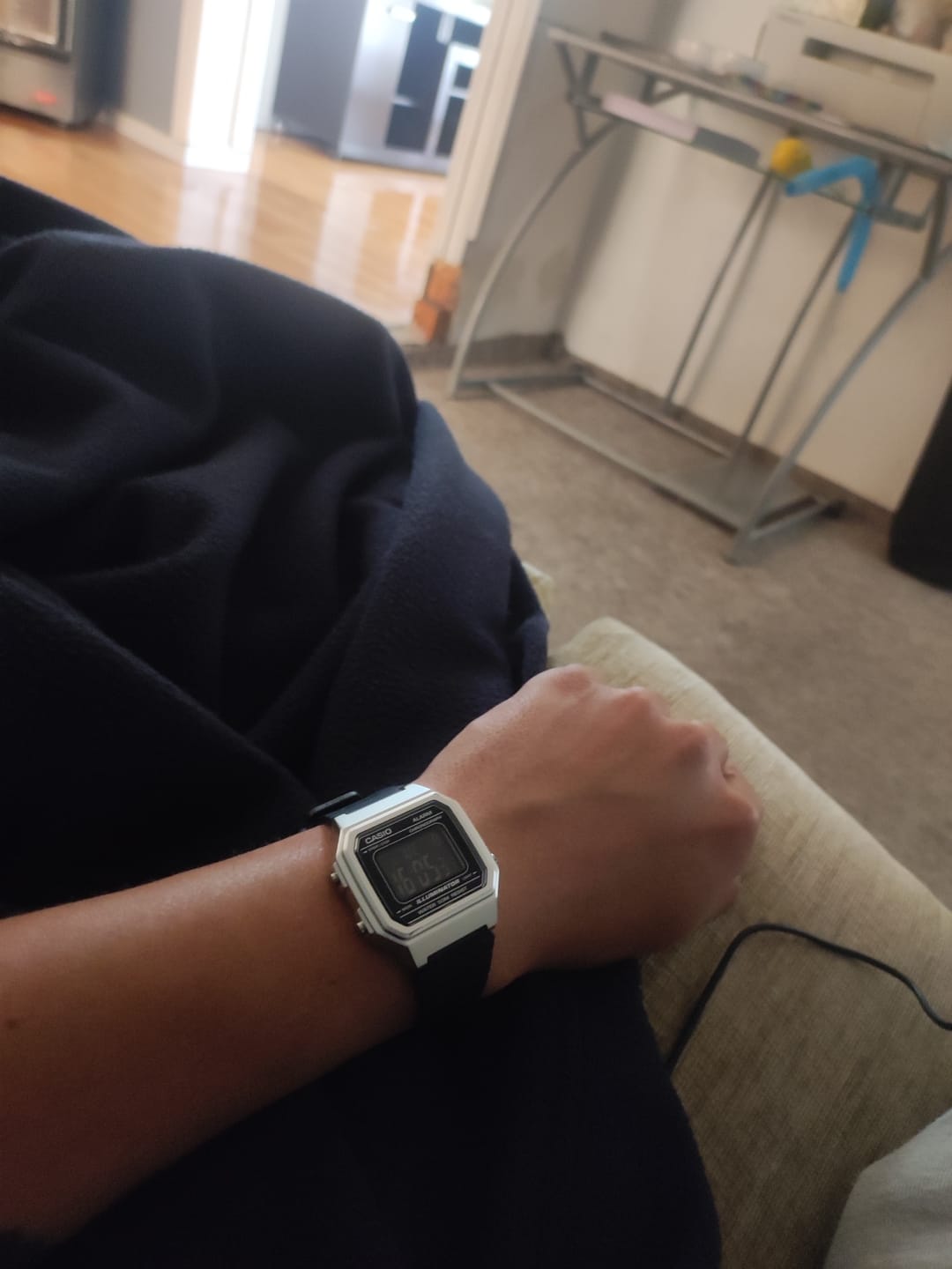 Customer photo review of Reloj Casio Vintage W-217HM-7BV Plateado/Negro