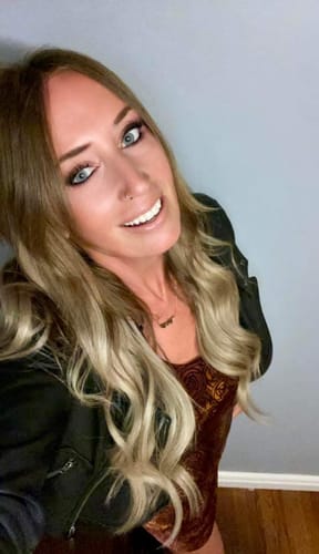 Customer photo review of Full Shine Virgin Weft Brazilian 100% Human Hair Sew In Bundles Balayage Ombre (#8/60)