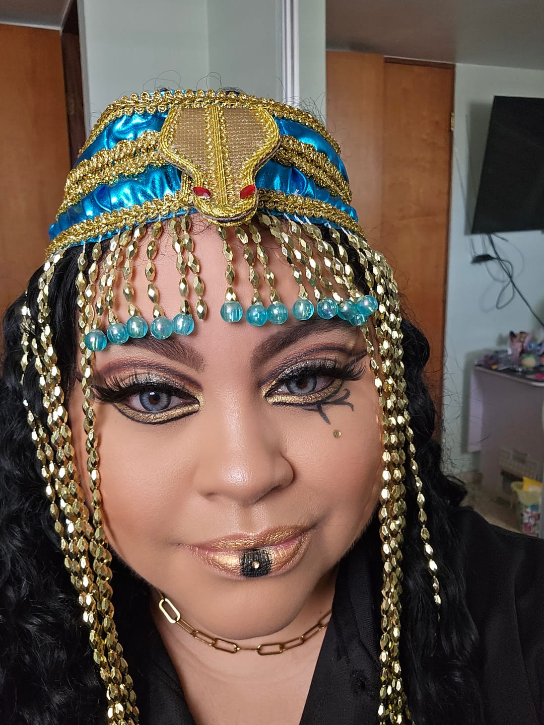 Customer photo review of Amazonia Icy Volcano Gray Prescription Colored Contact Lenses