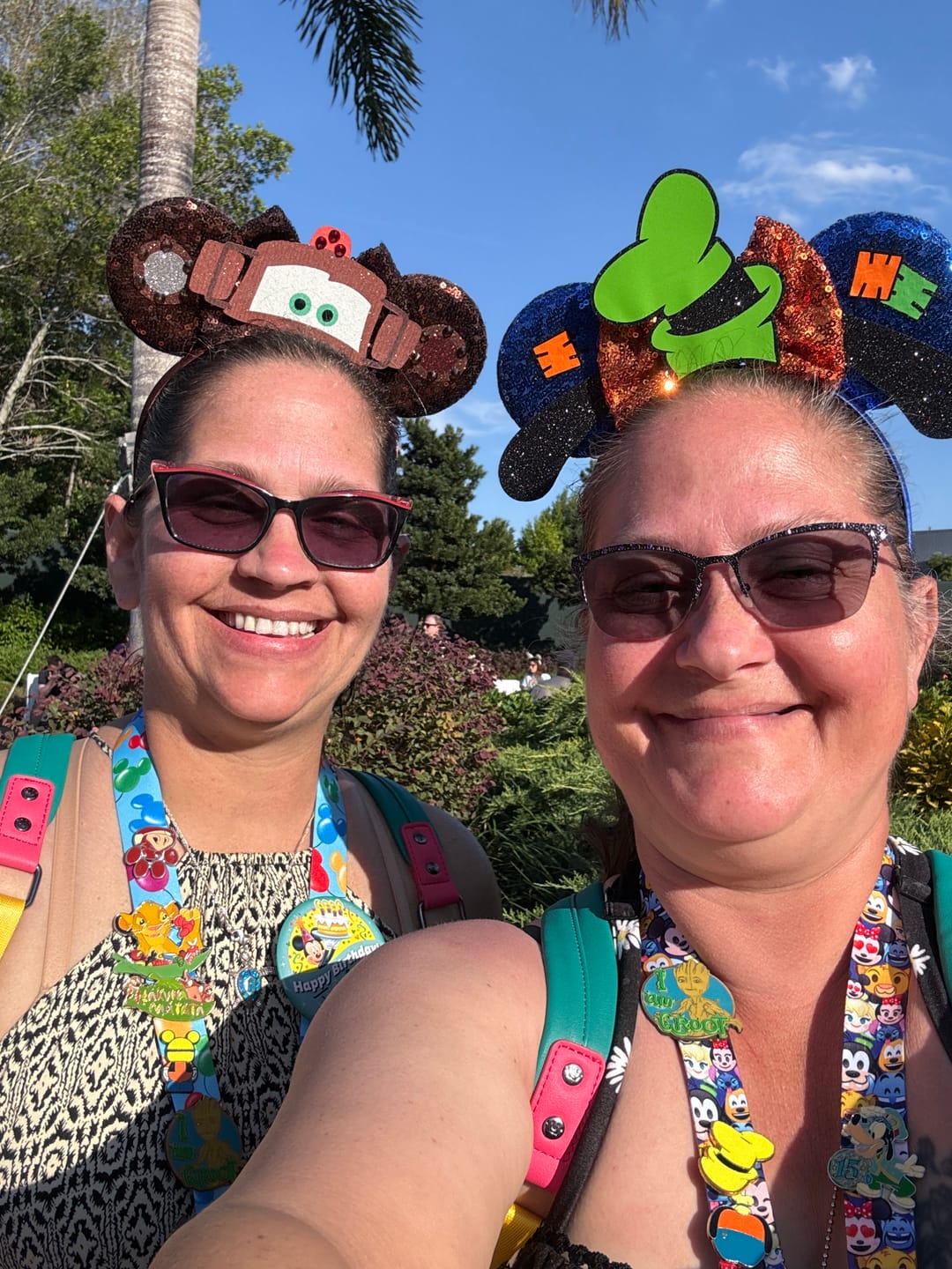 Customer photo review of Tow Truck Mickey Ears