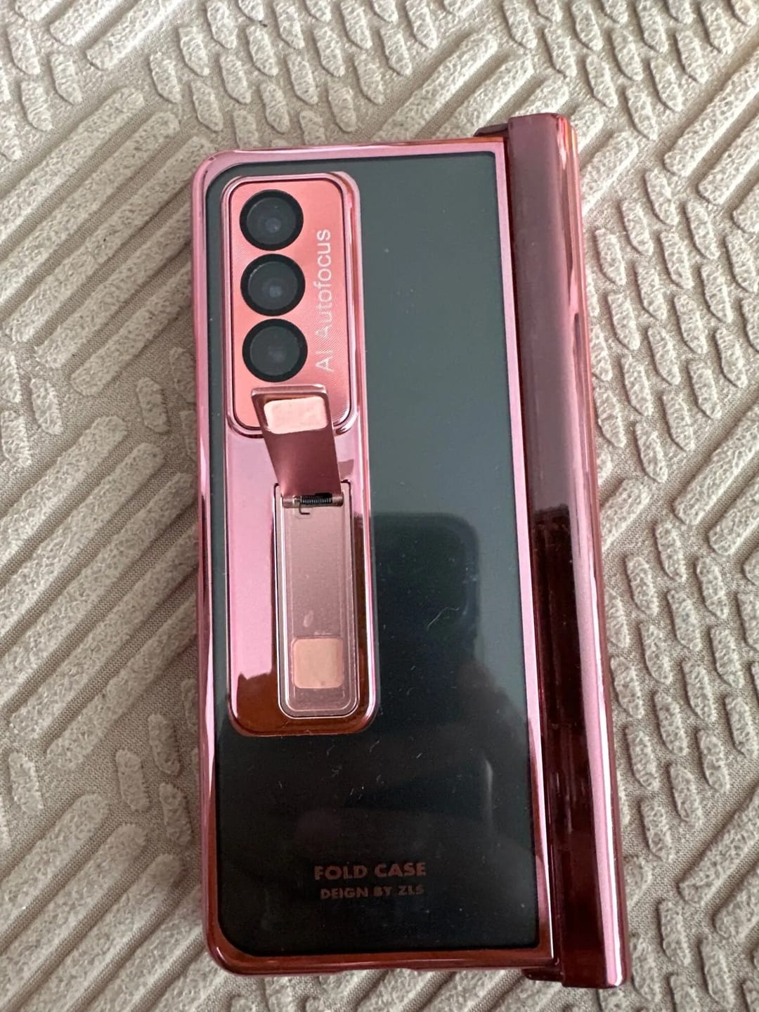 Customer photo review of 360° Armor Hinge Folding Transparent Case 2.0 - Galaxy Fold Series