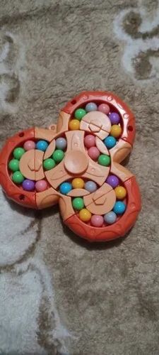 Customer photo review of Kletshuts™ SensoryToy - 2 i 1 Rubiks Terning / Magisk Bønne Gyro Fidget Spinner