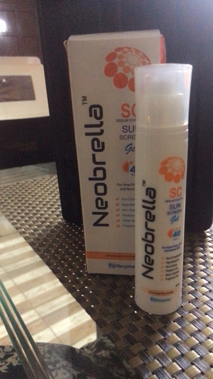 Customer photo review of Neobrella SC (Sebum control gel) (SPF 40 and PA +++)
