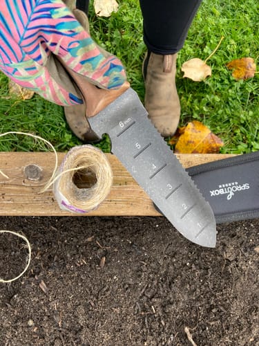 Customer photo review of Hori Hori Garden Knife