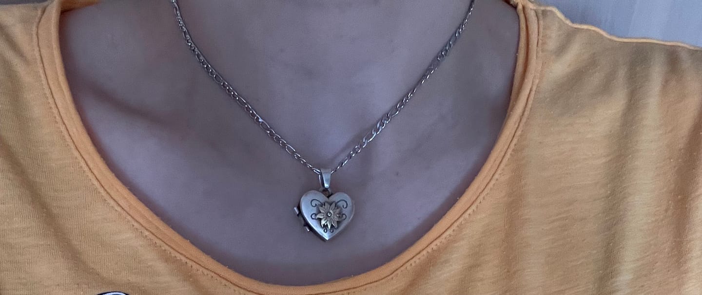 Customer photo review of Classic Halskette | 18K vergoldet