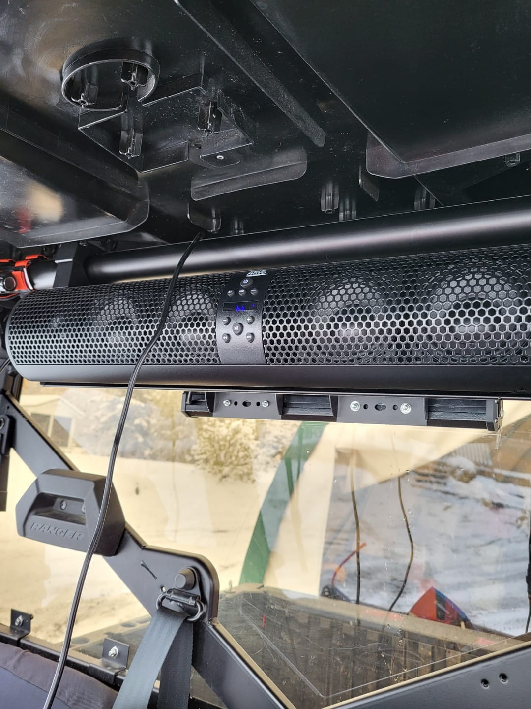 Customer photo review of 6 Speaker UTV Bluetooth Sound Bar, 28 Inches Wide, IPX5 Waterproof, Adapt to 1.56"-2.25" Roll Bar