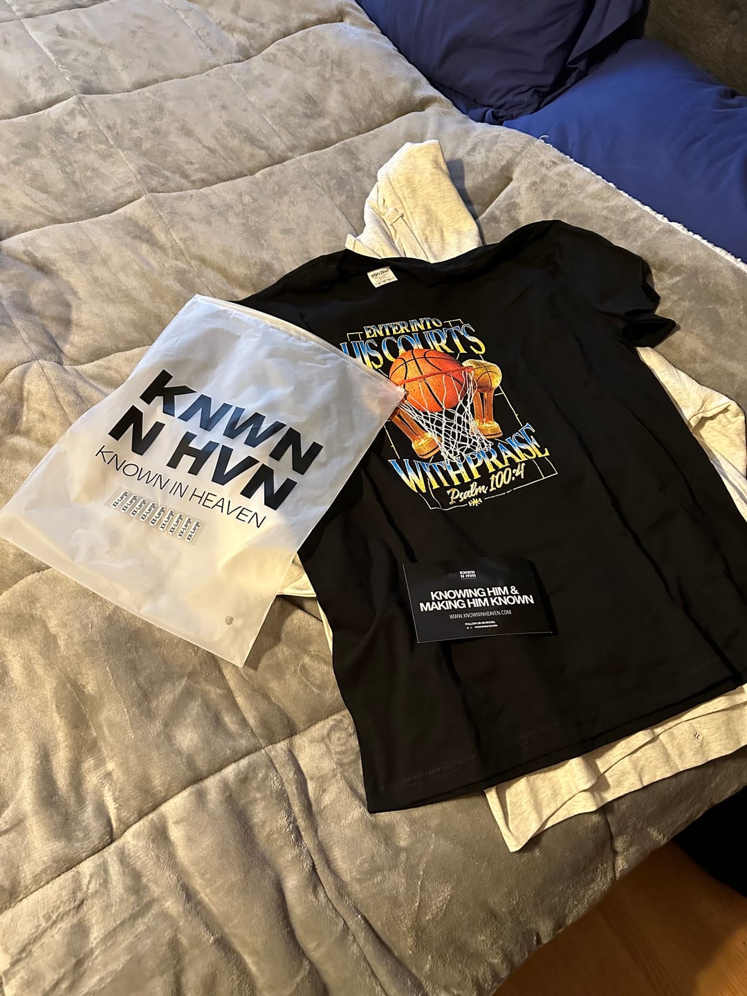 Customer photo review of Courts with Praise  - Premium Graphic Tee