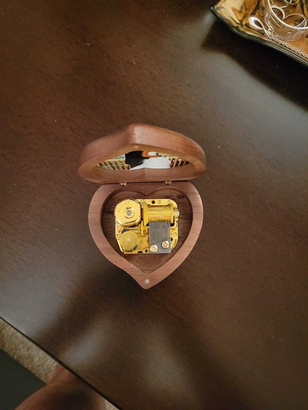 Customer photo review of Lova - Heart Music box with Mirror