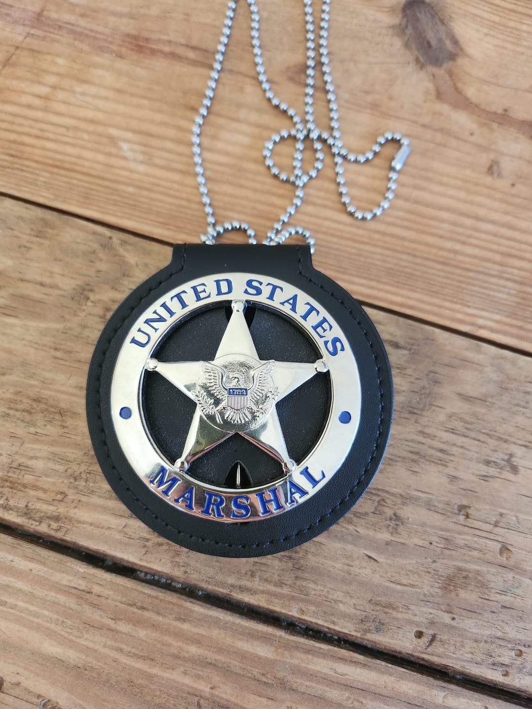 Customer photo review of US Federal Court Law Enforcement MARSHAL Badge Solid Copper Replica Movie Props
