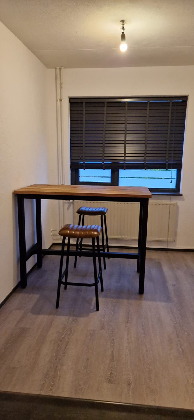Customer photo review of Bartafel Industrieel Design | Mangohout en Staal | 135x65x105cm