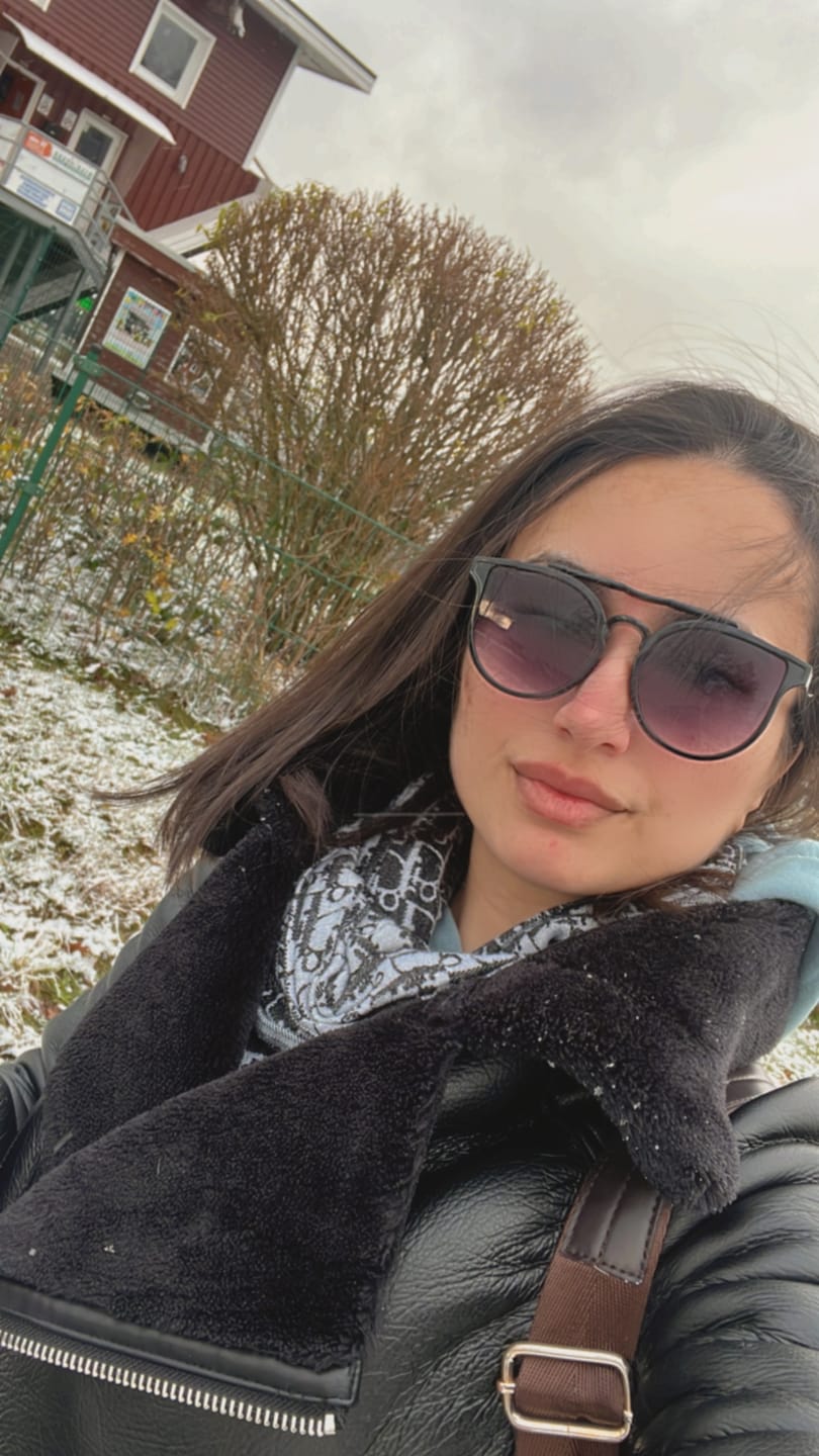 Customer photo review of Euer Love-Datum (Acryl-Glas)