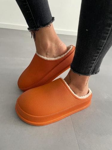 Customer photo review of Cushion Slides with Fur - Cloud Slides