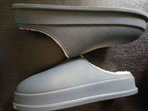 Customer photo review of Cushion Slides with Fur - Cloud Slides