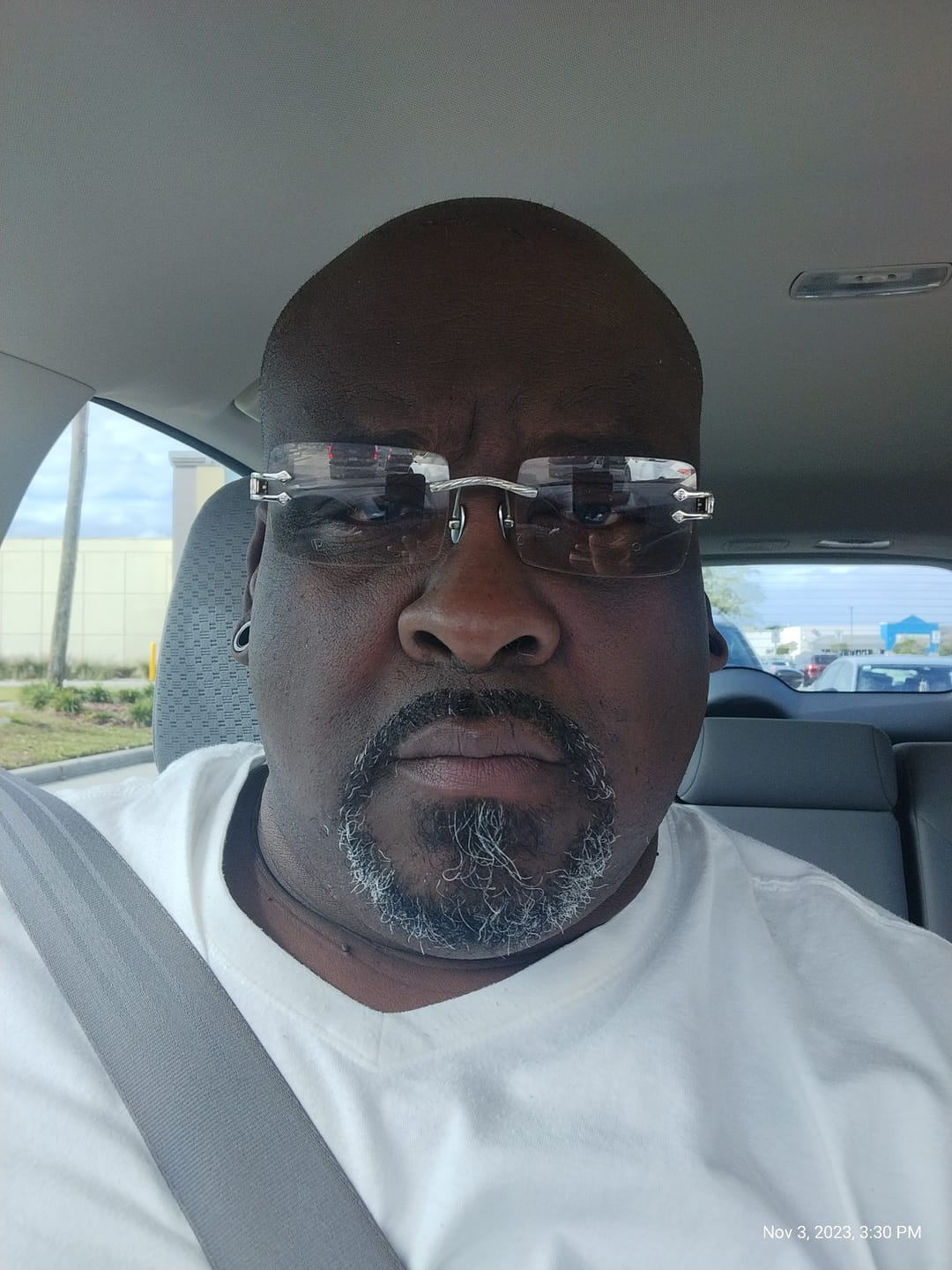 Customer photo review of Men's Cologne