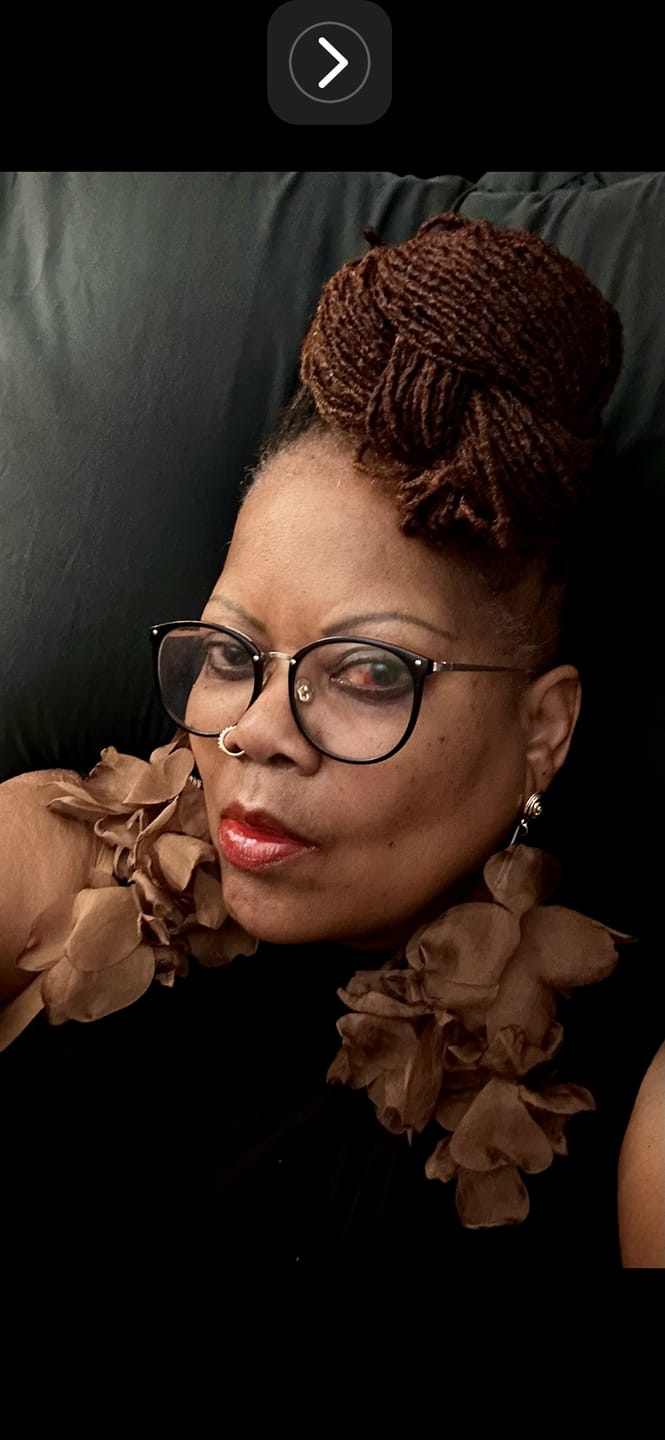 Customer photo review of Nonso Square top flower petal earrings