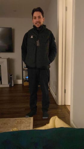 Customer photo review of Unisex Heated Gilet  *BEST SELLER*