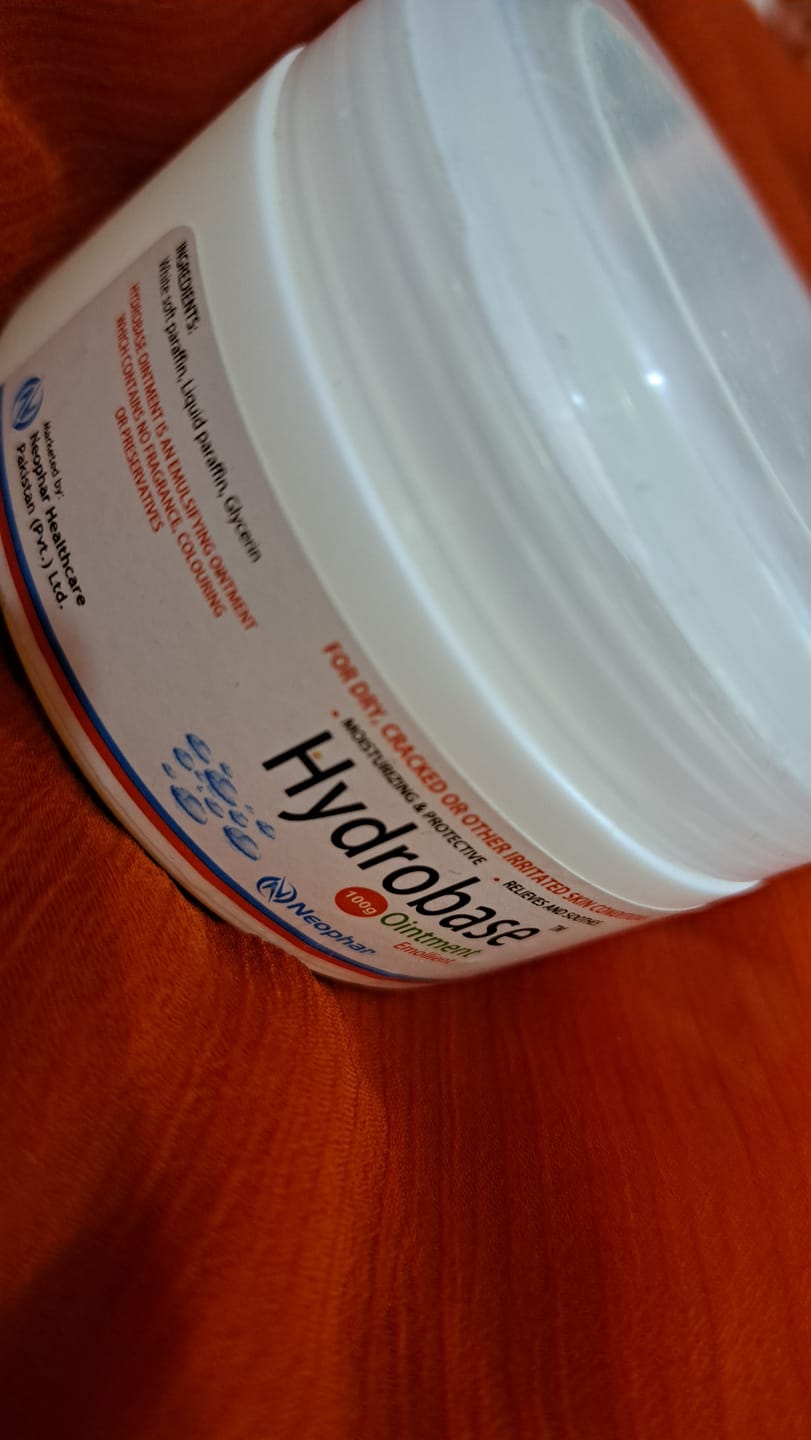 Customer photo review of Hydrobase Emollient Ointment