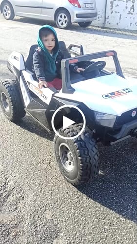 Reseña con vídeo de un cliente sobre Pré-Venda Carro Elétrico para Criança BUGGY CLASH 4x4 24v Branco 2 LUGARES c/ MP4, RODAS DE BORRACHA & ASSENTO EM PELE