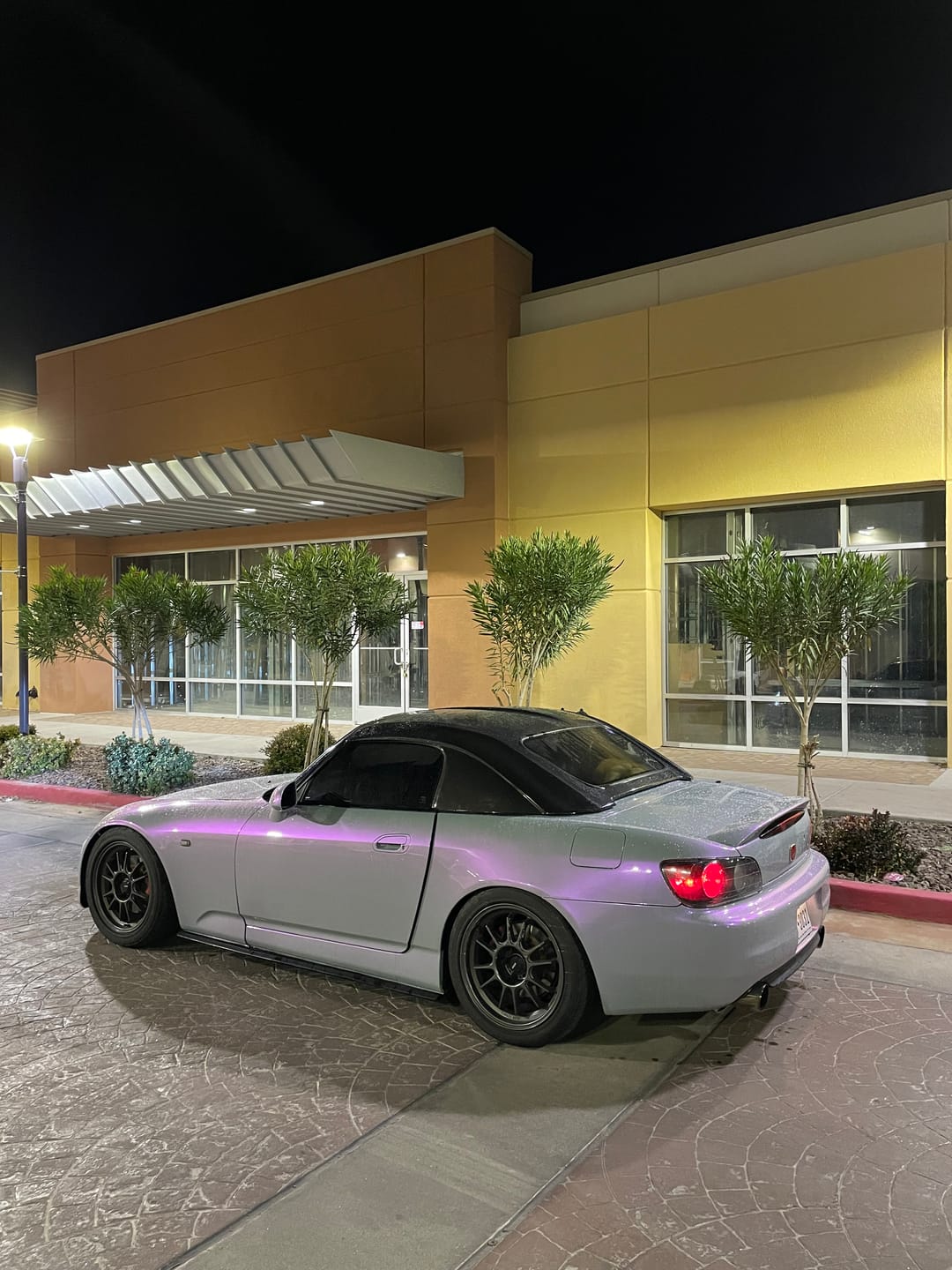 Customer photo review of Candy Metallic Gray Purple vinyl wrap