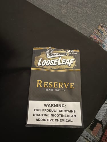 Customer photo review of Reserve Black Edition LooseLeaf (40 Count)