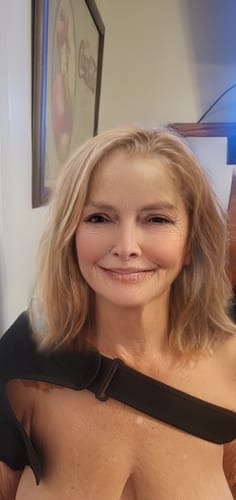 Customer photo review