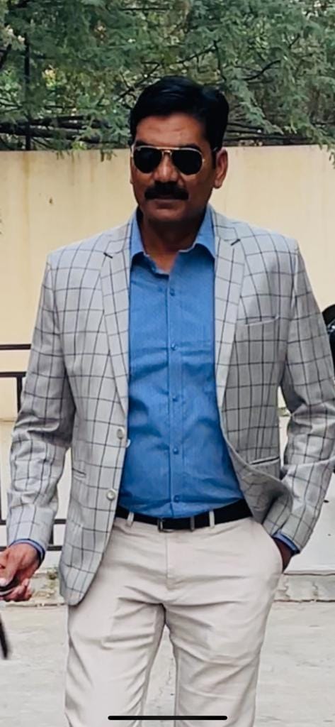 Customer photo review of Kansas - Cotton Linen Trouser | 15503