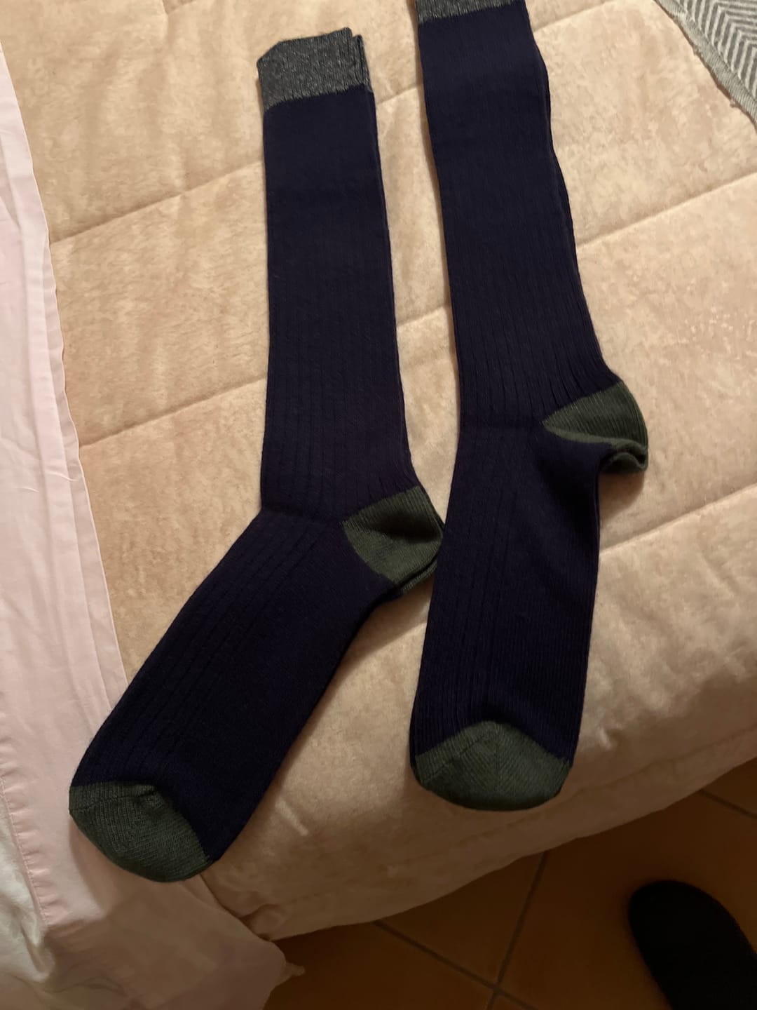 Customer photo review of Calza Lunga in misto Cashmere e Lana per Uomo | Tinta Unita | Confezione da 3 Paia | Cachelife UL