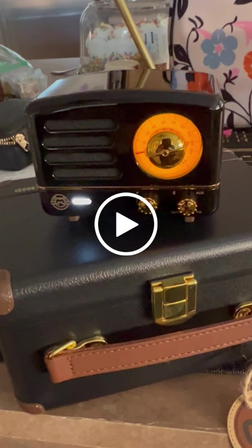 Customer video review of MUZEN OTR Metal Wireless Portable FM Radio Bluetooth Speaker
