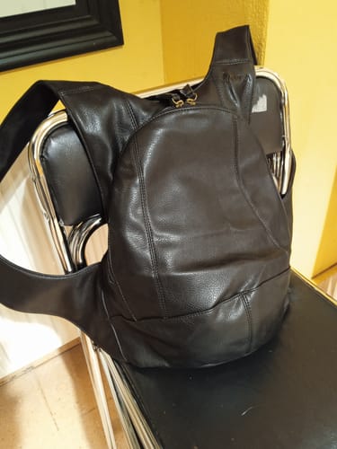 Customer photo review of Sac à dos Original. Sécurisé et Végane