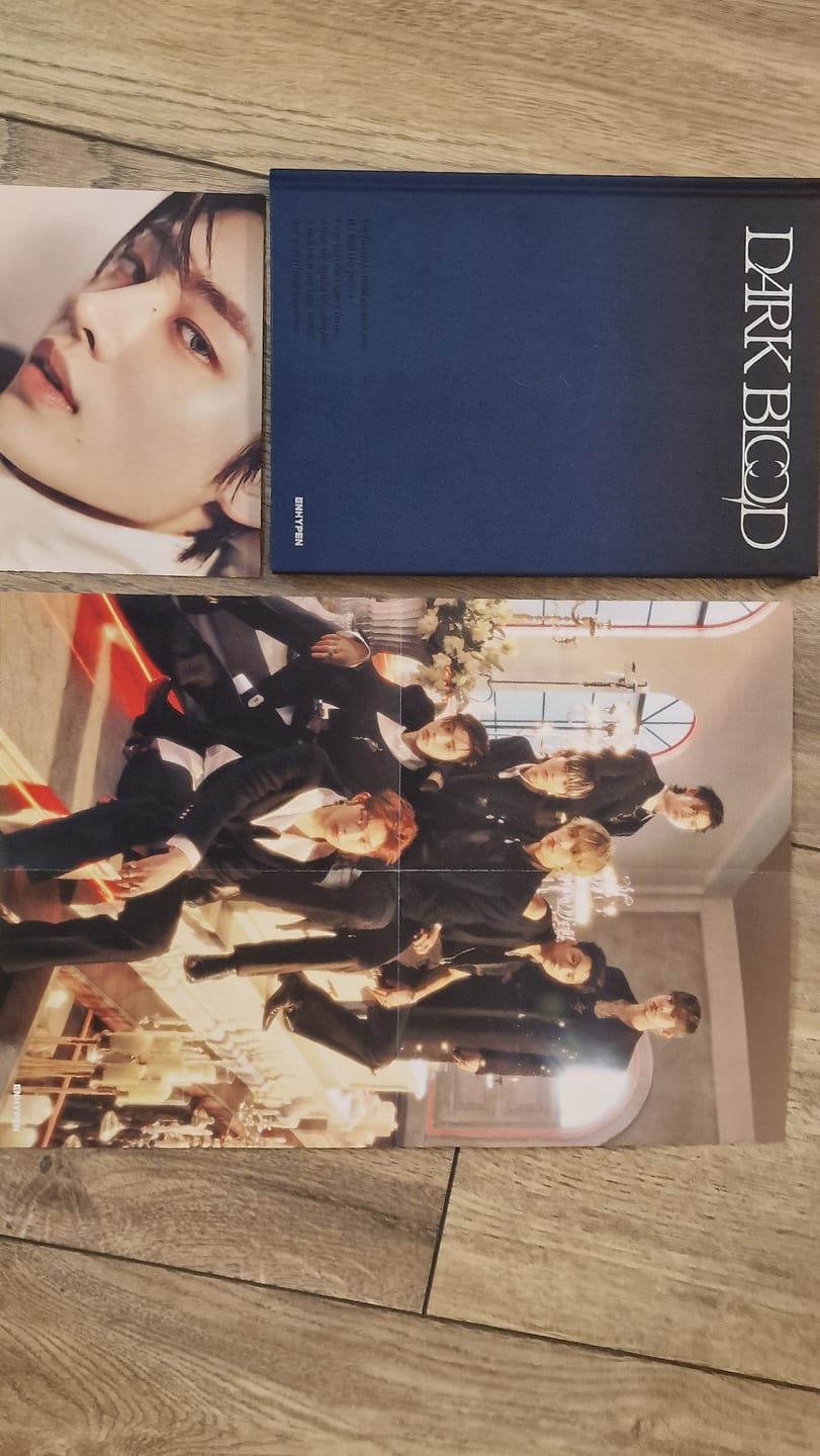 Customer photo review of ENHYPEN - DARK BLOOD ALBUM NO P.O.B VER.