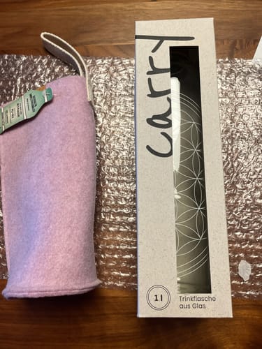 Customer photo review of CARRY Glasflasche (1L) / FLOWER OF LIFE